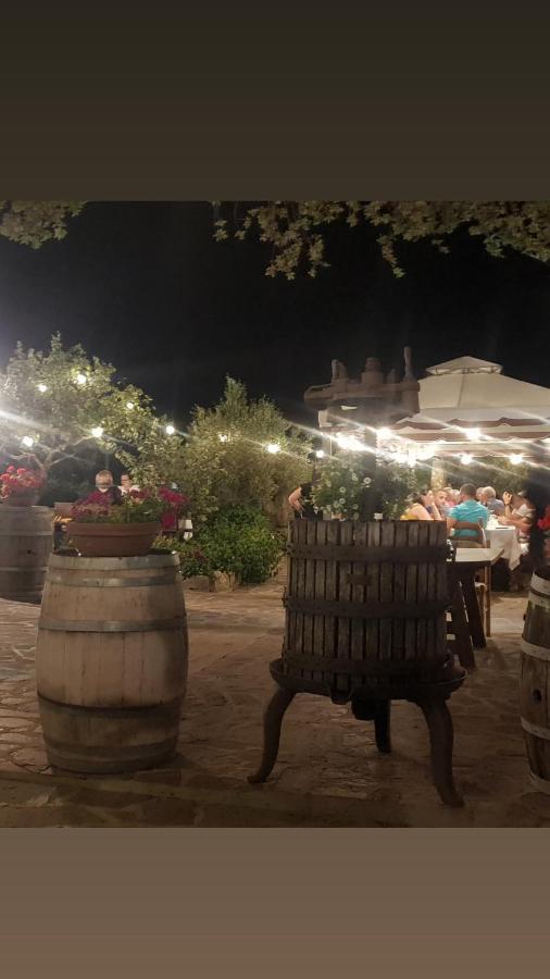 Agriturismo Vermentino 몬티 외부 사진