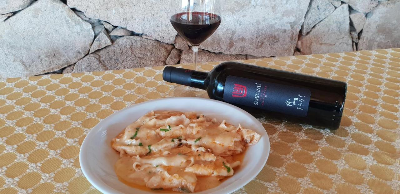 Agriturismo Vermentino 몬티 외부 사진